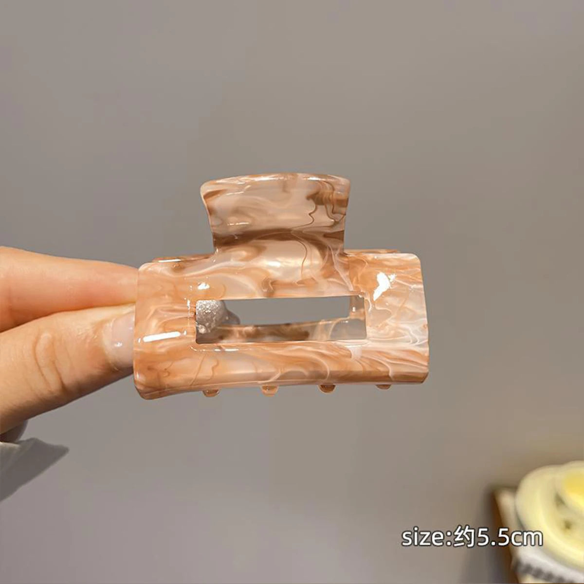 Marble Hair Claw
